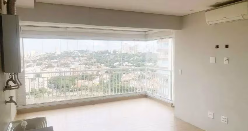 Apartamento à venda no Condomínio Caminhos da Lapa Home Club na Lapa em São Paulo - SP