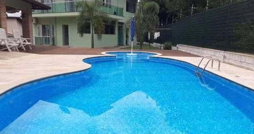 Casa à venda no Condomínio Parque São Gabriel em Itatiba - SP.