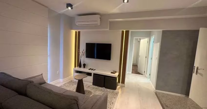 Apartamento à venda no Condomínio Edifício Parigi no Cambuí em Campinas - SP