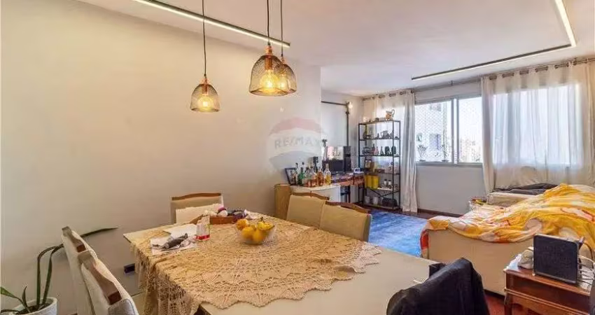 Apartamento á venda Condomínio Edifício Carlos Edu em Bosque da Saúde - São Paulo - SP