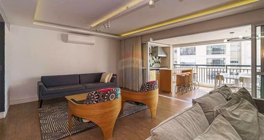 Apartamento à Venda no Edifício Reserva Alto da Lapa, Bairro da Lapa, São Paulo - SP