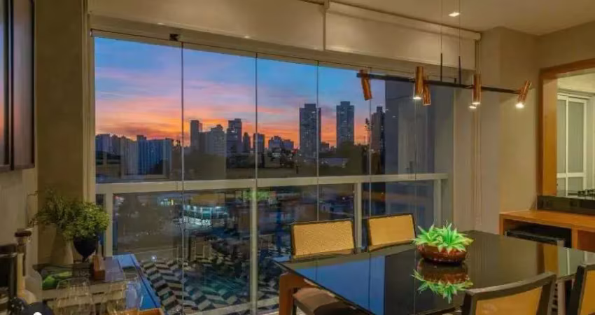 Apartamento à venda no Condomínio Wide Cambuí em Campinas - SP