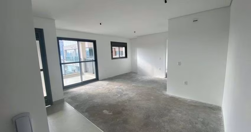 Apartamento à Venda no Condomínio Key Moema, Indianópolis, São Paulo - SP