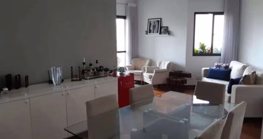 Apartamento à venda no Edifício Itaparica na Vila Clementino em São Paulo - SP