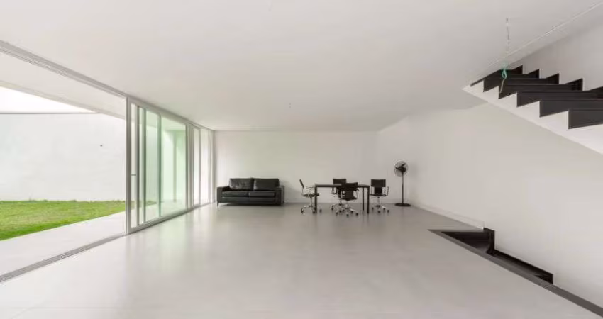 Casa à venda localizada em Campo Belo - São Paulo - SP