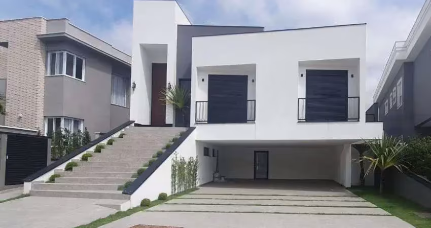Casa de alto padrão à venda no Condomínio Tamboré 11 em Alphaville, São Paulo.