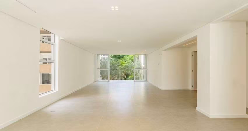 Apartamento à Venda no Condomínio Edifício Carajás, Jardim Paulista, São Paulo - SP