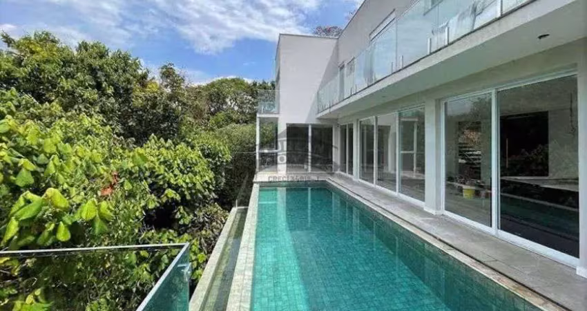 Casa à venda no Condomínio Chácaras dos Lagos em Cotia - SP.