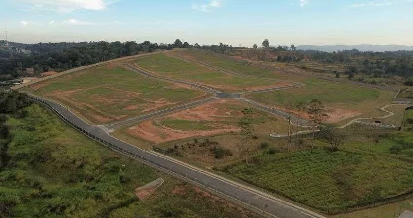 Terreno à venda no Condomínio Tamboré Jundiaí em Caxambú em Jundiaí - SP
