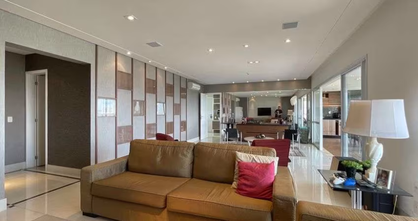 Apartamento à venda no Condomínio Cena Golf Residence no Jardim Taquaral em São Paulo - SP