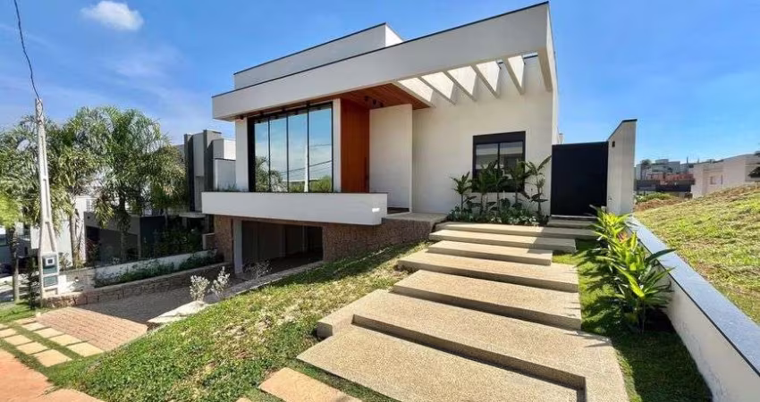 Casa à Venda no Condomínio Helvétia Park II em Indaiatuba - SP