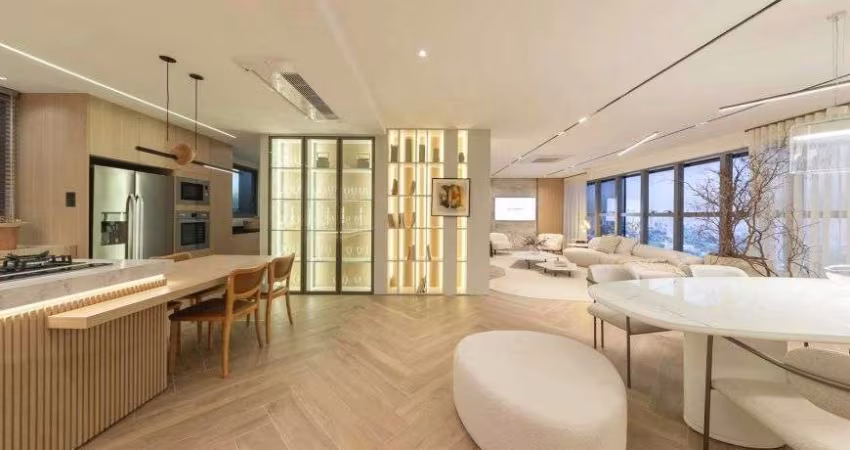 Apartamento alto padrão no Condomínio Casa Cambuí no Cambuí em Campinas - SP