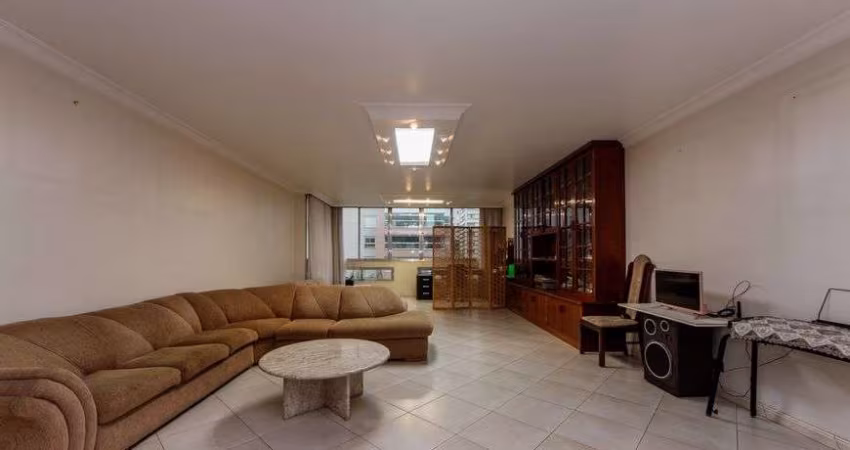 Apartamento à Venda no condomínio Edifício Caçapava, Jardim Paulista, São Paulo - SP