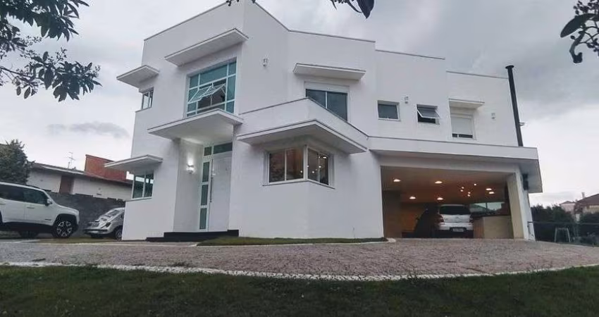 Casa de condomínio com 03 suítes para venda no Condomínio Moinho do Vento em Valinhos - SP