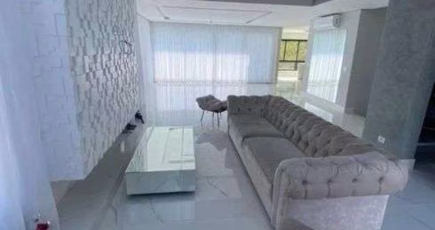 Sobrado para venda possui 430 metros quadrados com 4 quartos em Suru - Santana de Parnaíba - SP