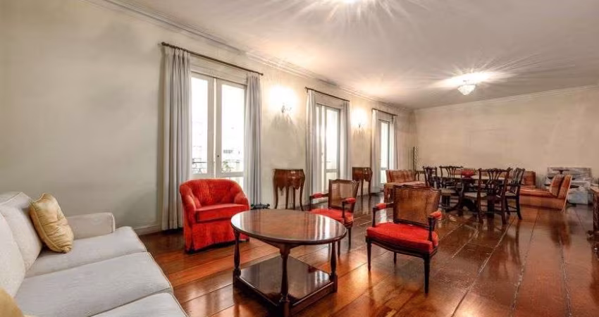 Apartamento à venda no Condominio Casa Bragança no Higienólis em São Paulo - SP.