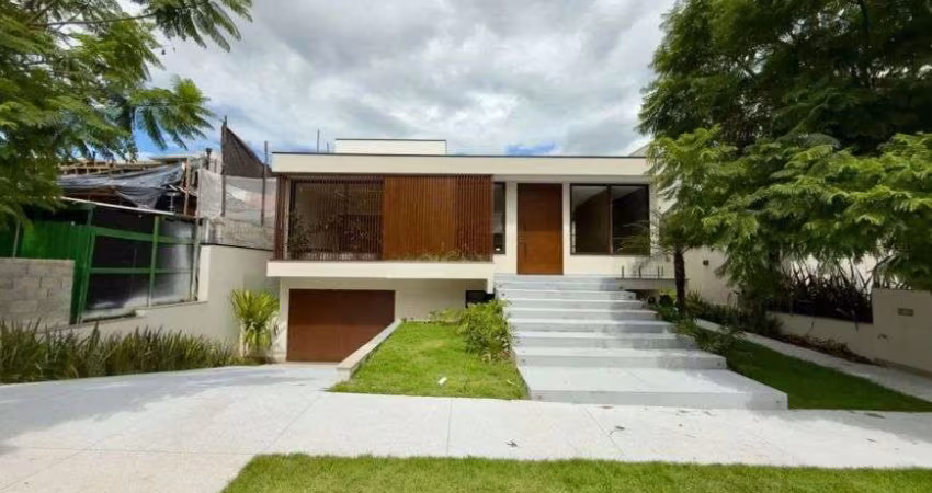 Casa Térrea de alto padrão à venda no Alphaville Dom Pedro 3 em Campinas - SP