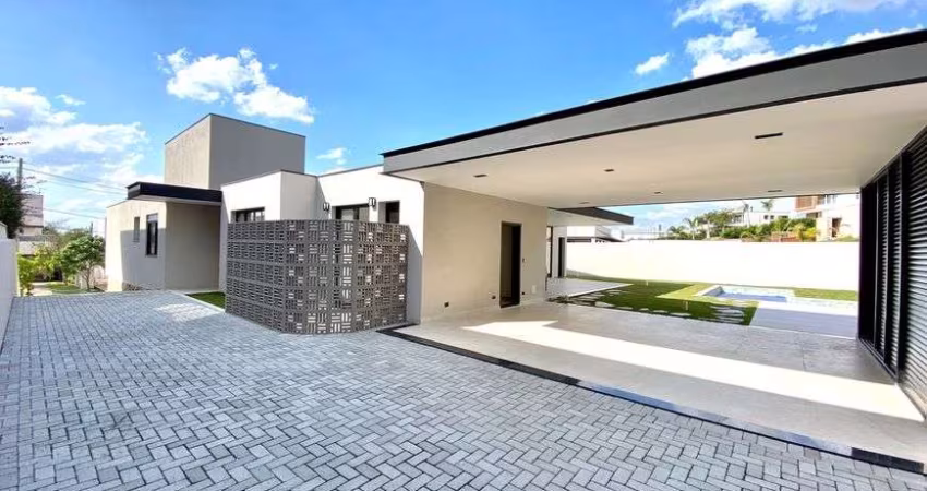 Casa à venda recém construída no Condomínio Xapada Parque I em Itu – São Paulo.