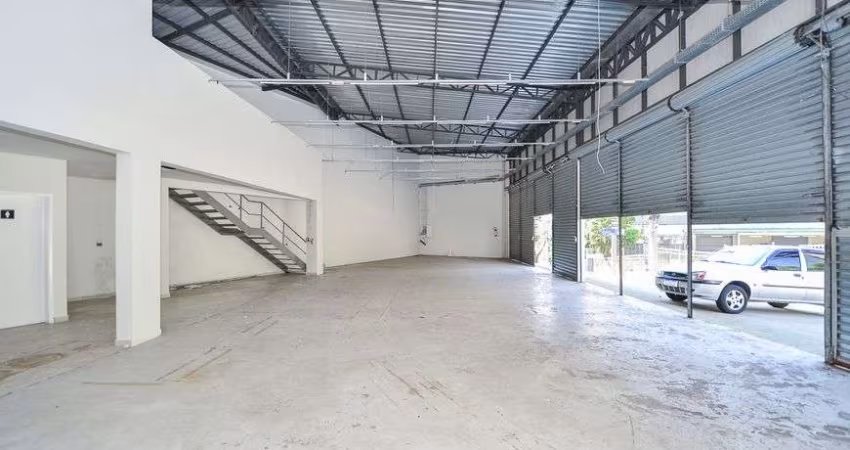 Galpão à venda com 274m² em Vila Gilda - Santo André - SP