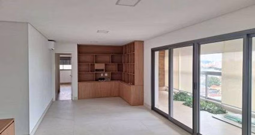 Apartamento à venda no Condomínio Sartoria no bairro do Taquaral em Campinas - SP.