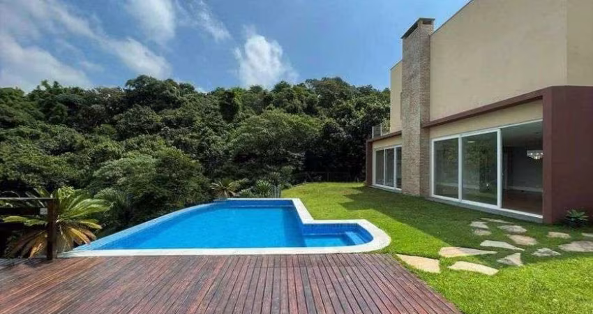 Casa altissimo padrão para venda no Condomínio Pousada dos Bandeirantes em Carapicuíba SP