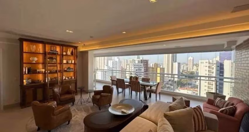 Apartamento à venda no Condomínio Uniqueness no Cambuí em Campinas - SP