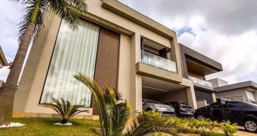 Sobrado de alto padrão em Alphaville Burle Marx em Santana de Parnaíba - SP