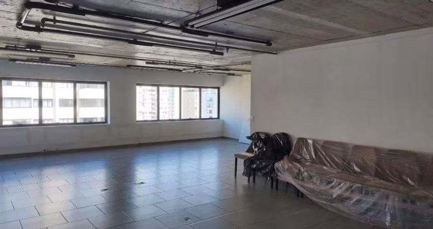 Sala Comercial à venda no Condomínio Edifício Griffe Empresarial em Moema em São Paulo - SP