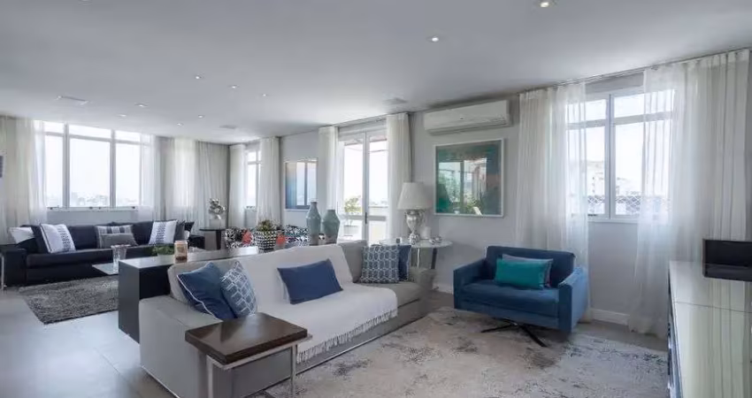 Cobertura duplex à venda no Condomínio Edifício Club Moema em Planalto Paulista, São Paulo - SP.