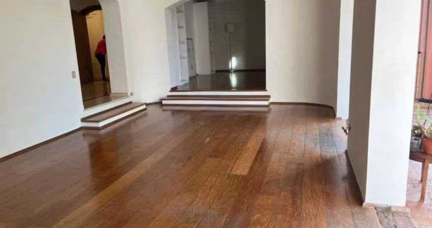 Apartamento alto padrão à venda no condomínio Edíficio Malta em Cerqueira César - São Paulo - SP