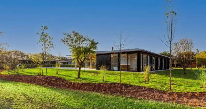 Casa à Venda no Condomínio Fazenda Boa Vista em Porto Feliz - São Paulo - SP