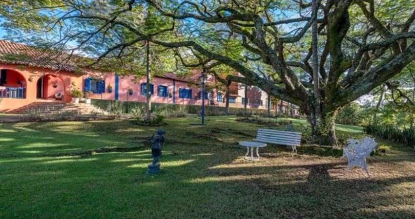 Casa à venda no Loteamento Residencial Entre Verdes (Sousas) em Campinas -SP.