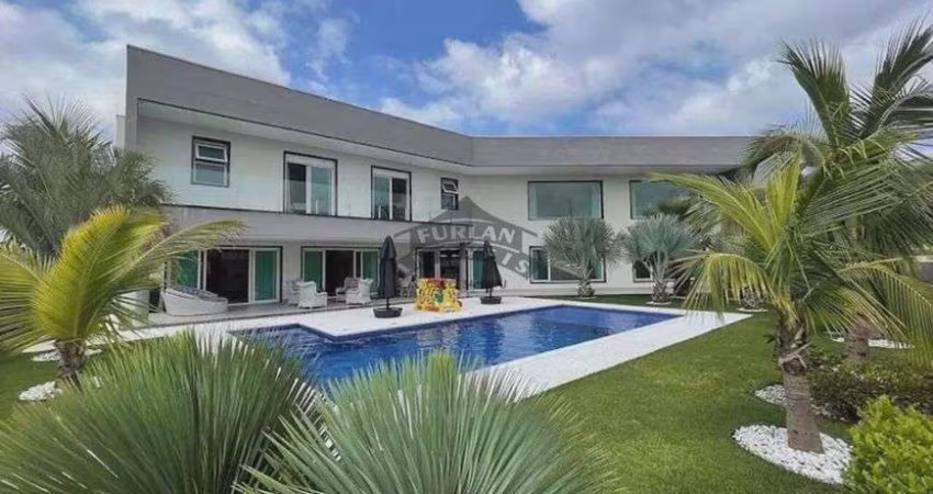 Casa Sobrado à Venda no Condomínio São Paulo II em Cotia - SP