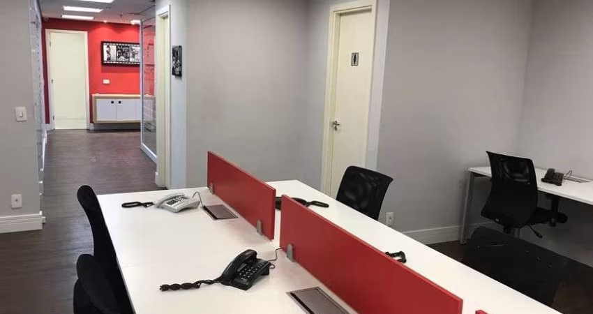 Imóvel comercial disponível para locação ou venda no Edifício Office Tamboré em Barueri, São Paulo.