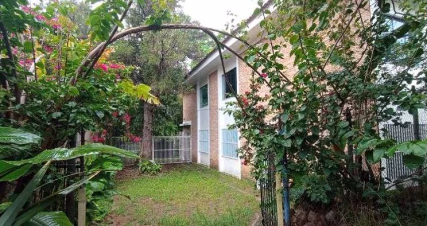 Casa Comercial à venda e para locação no Bairro Santo Amaro em São Paulo - SP
