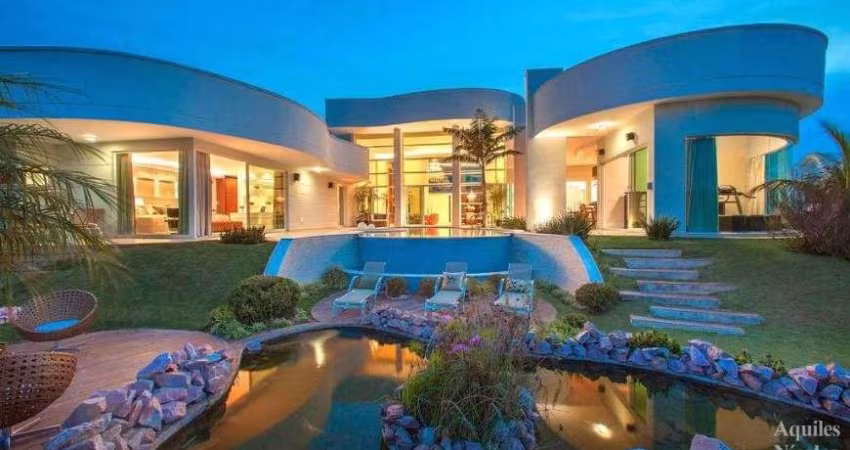 Casa à venda no Condominio Jardim Primavera em Louveira - SP.