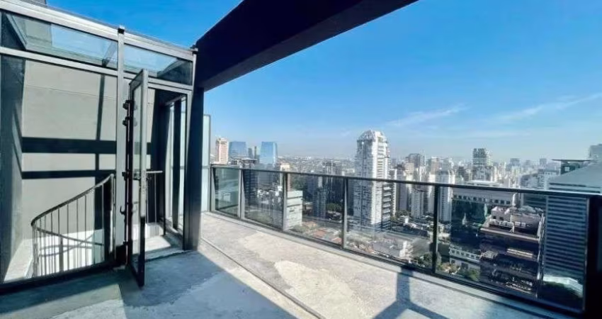 Duplex alto padrão à venda no condomínio Millennium Faria Lima em São Paulo - SP