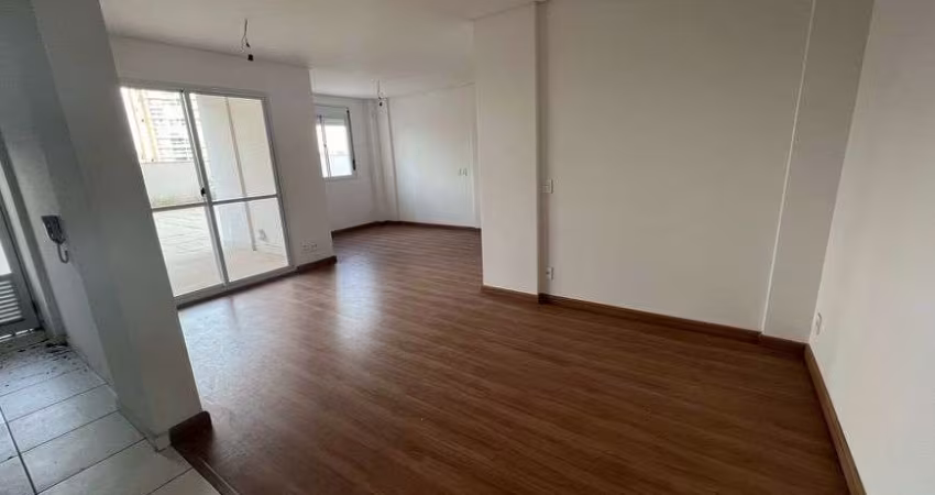 Apartamento garden à venda no Condomínio Living Welcome Taquaral em Taquaral - Campinas - SP