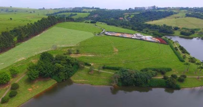 Terreno à venda no Condominio Fazenda Boa Vista em Porto Feliz - SP.