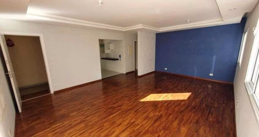 Apartamento alto padrão à venda no Condomínio Edifício Cláudia Regina e Tatiana em São Paulo - SP