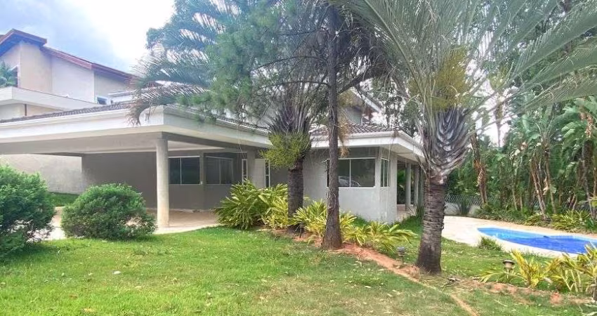 Casa alto padrão à venda no Condomínio Alphaville em Campinas - SP.
