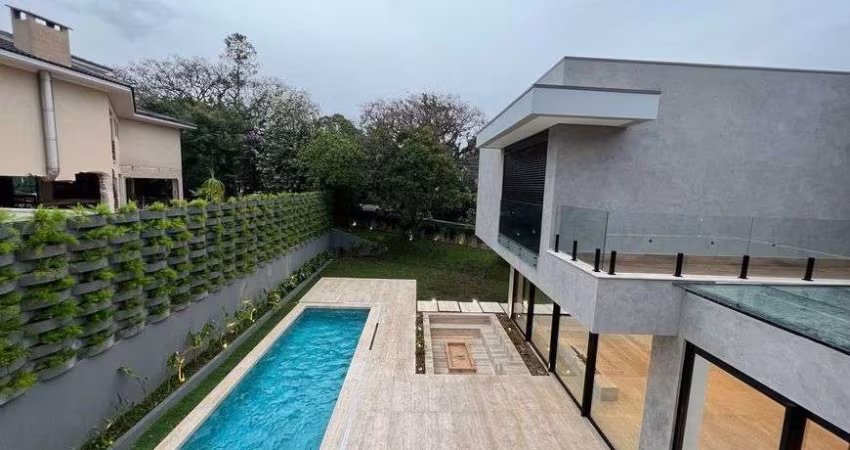 Casa alto padrão à venda no Alphaville 2 em Barueri - São Paulo.