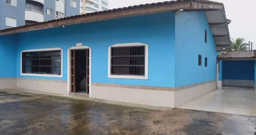 Casa de praia no Centro de Mongaguá - SP