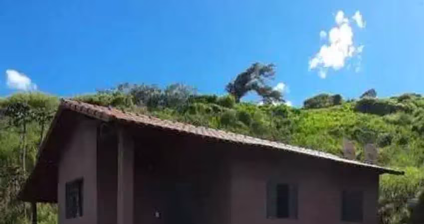 Fazenda/sítio/chácara para venda tem 80 metros quadrados com 2 quartos