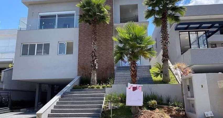 Casa de condomínio para aluguel e venda em Santana do Parnaíba - SP.