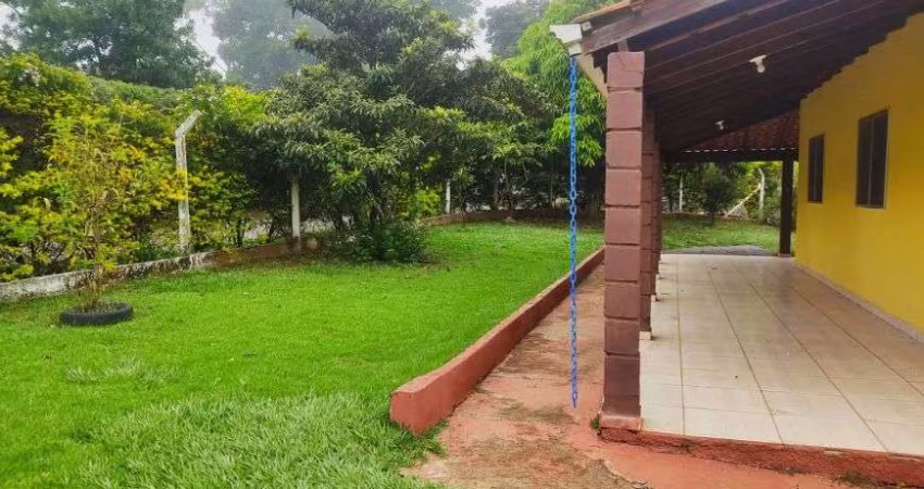 Chácara de 1000m² à venda no Condomínio Recanto das Palmeiras em Arthur Nogueira - SP
