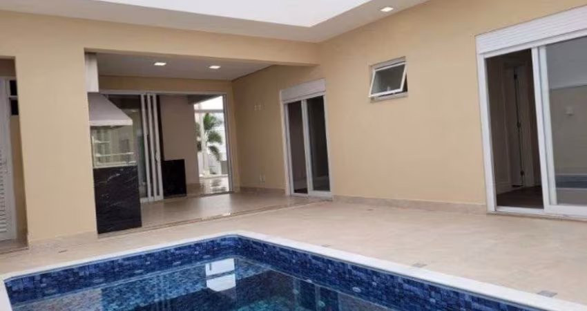 Casa à venda no Condominio Portal do Lago em Sumaré - SP.