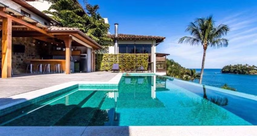 Casa de Praia Alto Padrão À Venda em Ilhabela - São Paulo