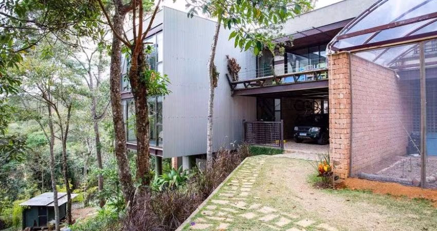 Casa de condomínio para venda com 600 metros quadrados com 4 quartos em Itaipava - Petrópolis - R.J