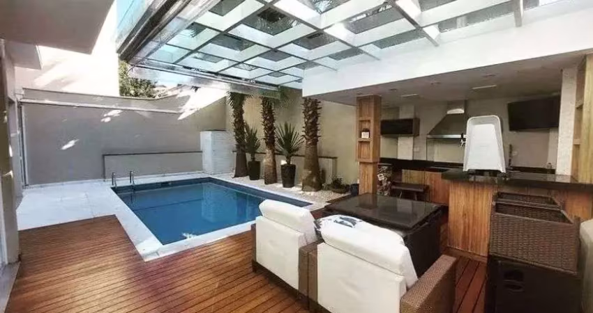 Casa alto padrão à venda no Condomínio Residencial Alphaville 3 em Barueri - SP.
